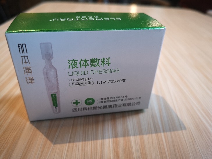 �������[