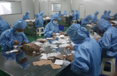 膏藥貼生產(chǎn)車間 膏藥貼生產(chǎn)車間