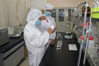 膏藥貼牌實(shí)驗(yàn)室 膏藥貼牌實(shí)驗(yàn)室